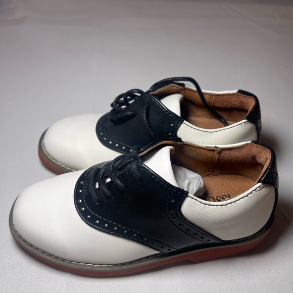 UPPER CLASS YOUTH WHITE/BLACK LEATHER SADDLE OXFORDS Size 11W NEW - Picture 3 of 10